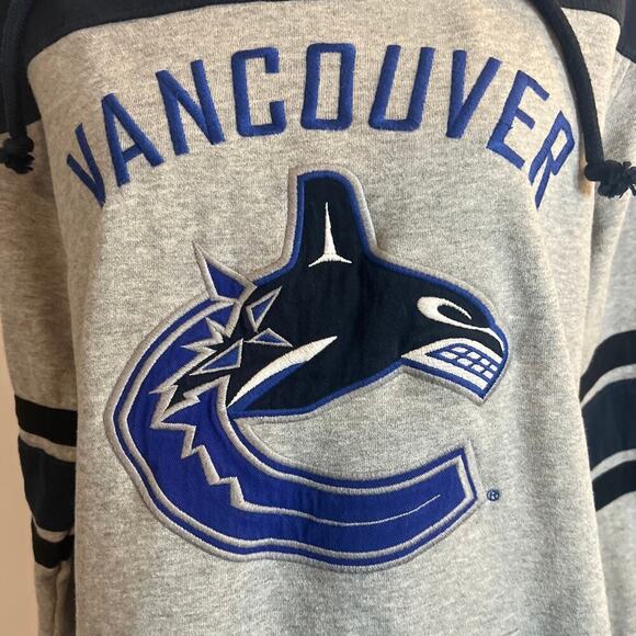 NHL Vancouver Sharks Hockey Sweatshirt - Picture 5 of 10